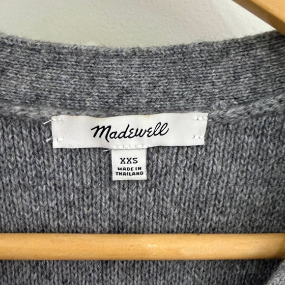 Madewell Gray V Neck Sleeveless Sweater Vest Size XXS EUC - Picture 3 of 9